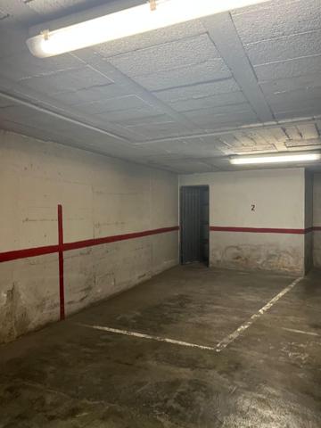 SE VENDE PARKING CON TRASTERO EN LA ZONA DEL TEMPLE photo 0