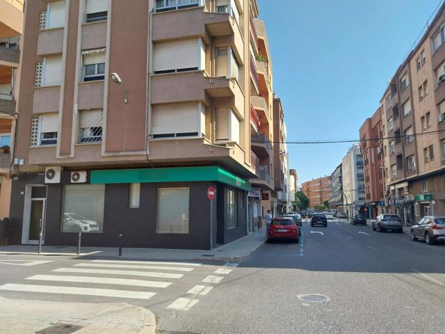 LOCAL COMERCIAL EN FERRERIES DE 95m2 photo 0