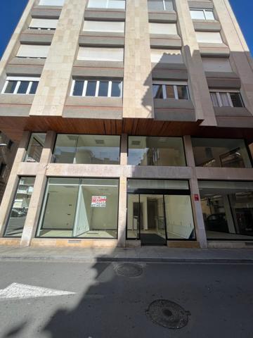 Local comercial en Tortosa zona Centre. photo 0