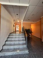 PISO Y PARQUING EN VENTA ZONA REMOLINS photo 0