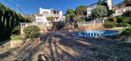 Villa En venta en Lloret de Mar photo 0