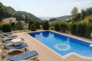 Villa En venta en Tossa de Mar photo 0
