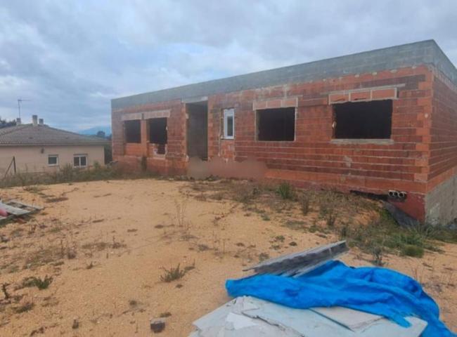 Terrenos Edificables En venta en Sils photo 0