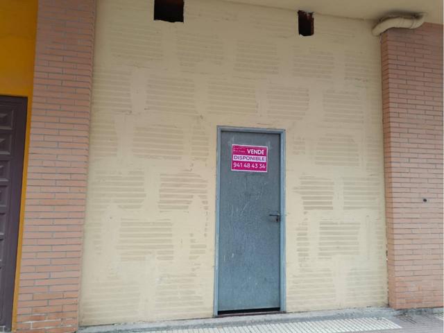 Local en venta en Lardero photo 0