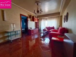 Piso en venta en Lardero photo 0