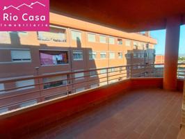 Apartamento en venta en Lardero photo 0