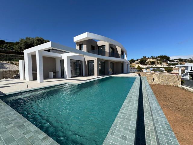 Casa En venta en Playa Fustera, Benissa photo 0