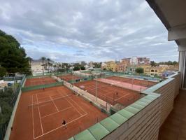 Amplio apartamento de 3 dormitorios en Urba Tenis, Javea en venta. Oportunidad ideal para reformar photo 0