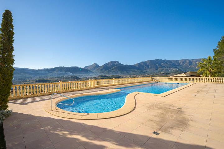 Vistas panorámicas del Valle de Jalón - Adosado de 3 dormitorios a la venta en Jalón photo 0