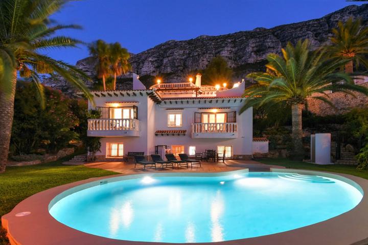 Villa Vistas. Villa de lujo en venta en Denia con vistas panorámicas. photo 0