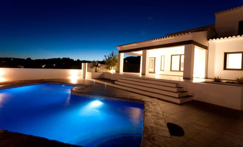 Villa Sabatera. Villa recién reformada con vistas al mar en venta en Moraira. photo 0