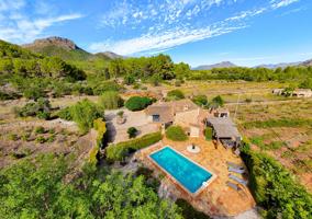Finca Mica. Casa de campo de piedra en venta en Jalón con piscina. photo 0