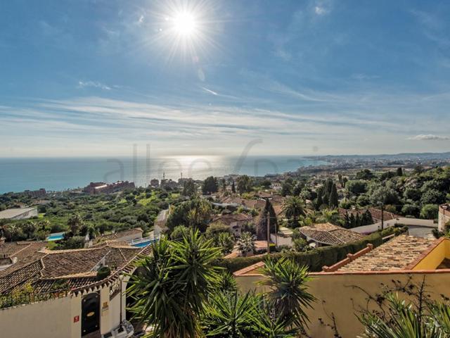 Unifamiliar Separadas En venta en Benalmádena photo 0