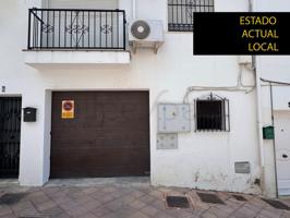 Local En venta en Benalmádena photo 0