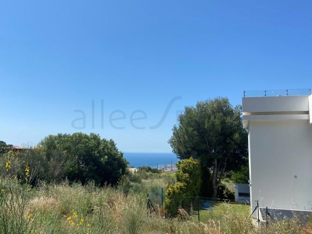 Terrenos Edificables En venta en Mijas photo 0