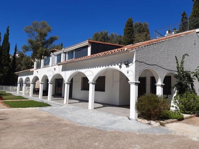Unifamiliar Separadas En venta en Mijas photo 0