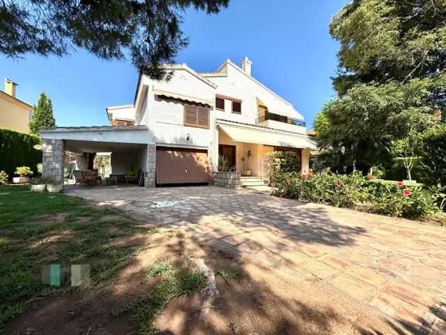 Villa En venta en Benicasim - Benicàssim photo 0