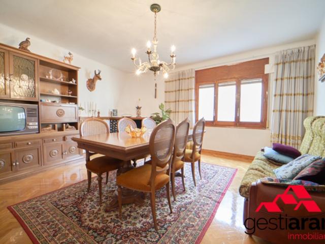 Casa En venta en Vielha E Mijaran photo 0