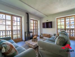 Piso En venta en Naut Aran photo 0