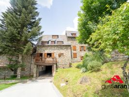 Casa En venta en Naut Aran photo 0