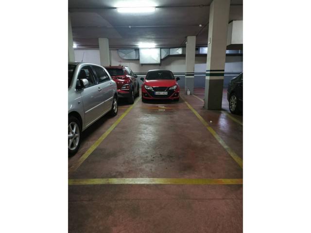 Parking en alquiler en Esplugues de Llobregat photo 0