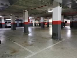 Parking en alquiler en Esplugues de Llobregat photo 0