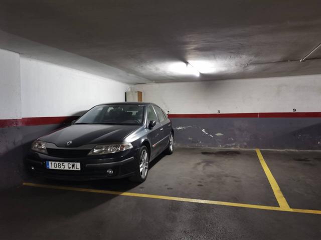 Parking en Venta en Esplugues de Llobregat photo 0