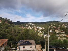 Casa en Venta en Corbera de Llobregat , Bonrepos photo 0