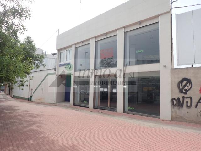 Local En alquiler en La Vall D'Uixó photo 0