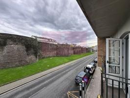 Piso En venta en Lugo photo 0