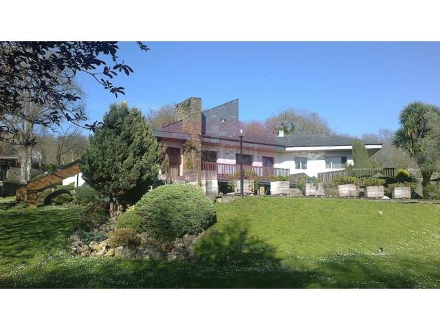 Casa En venta en Lugo photo 0