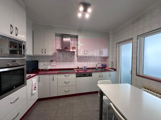 Piso En venta en Lugo photo 0