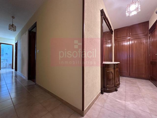 Piso En venta en Lugo photo 0