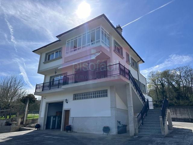 Casa En venta en Lugo photo 0