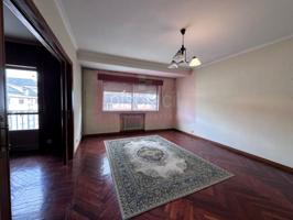 Piso En venta en Lugo photo 0