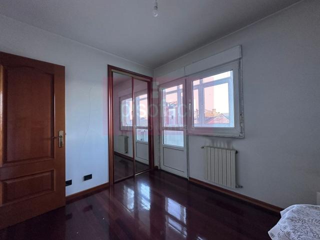 Piso En venta en Lugo photo 0