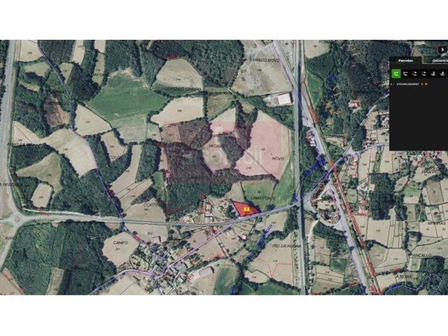 Terrenos Edificables En venta en O Corgo photo 0