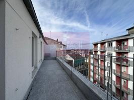 Piso En venta en Lugo photo 0