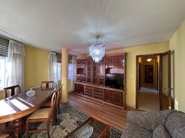 Piso En venta en Lugo photo 0