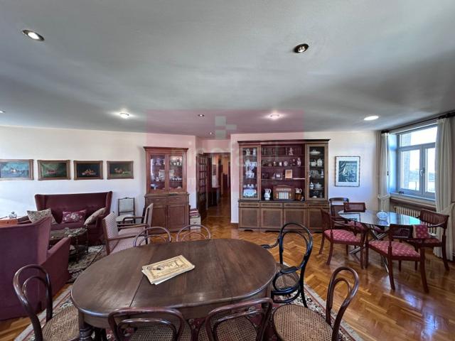 Piso En venta en Lugo photo 0