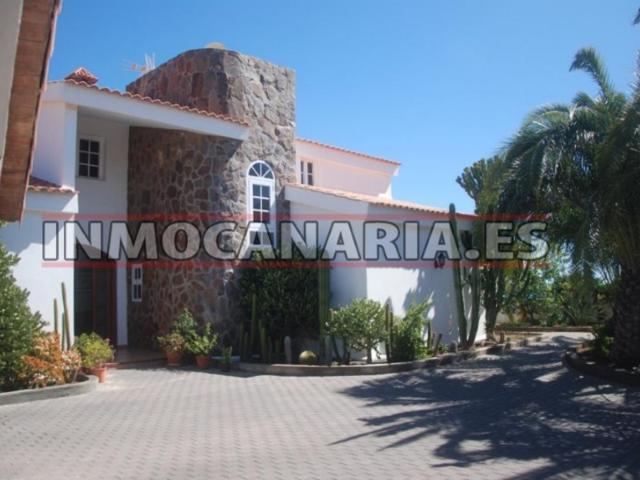 Piso En venta en San Bartolomé De Tirajana photo 0