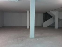 Local comercial en alquiler en Centro photo 0