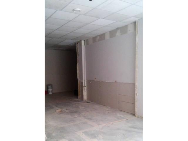 Local comercial en alquiler en Salesas-Glorieta-Chinchibarra-Capuchinos photo 0