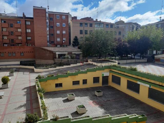 Piso en alquiler en Delicias-Prosperidad-Rollo-Puente Ladrillo(37003) photo 0