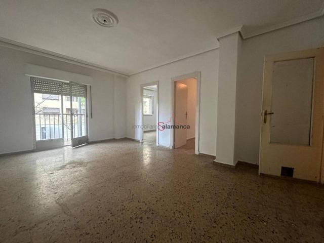Piso en venta en Garrido-Labradores(37004) photo 0