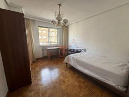Piso en venta en Carmelitas(37006) photo 0