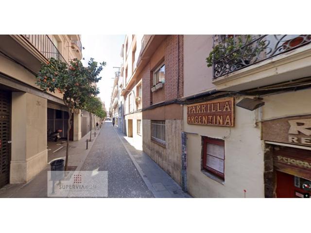 Comunidad En venta en Vila De Gràcia, Barcelona photo 0