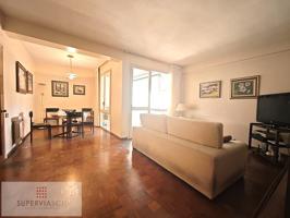 Piso En venta en Barcelona photo 0