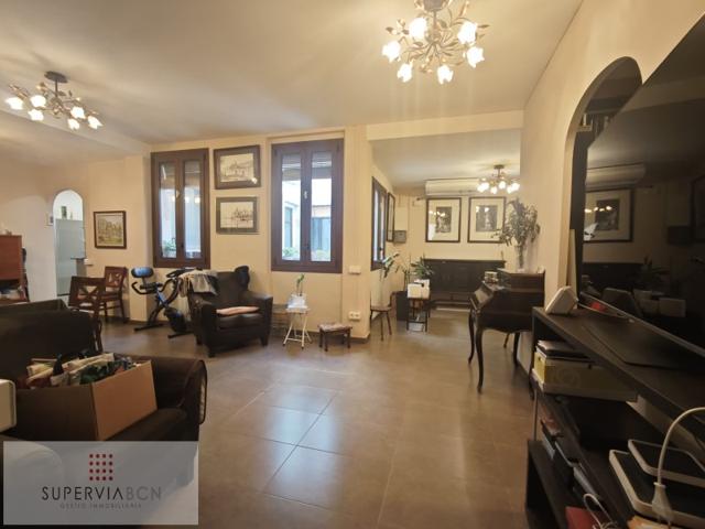 Piso En venta en Barcelona photo 0