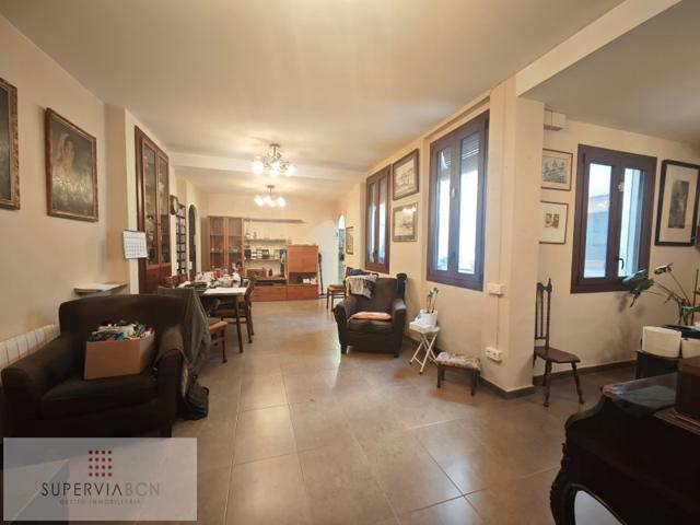 Piso En venta en Barcelona photo 0